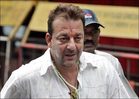 Sanjay Dutt's Saamy remake titled Policegiri